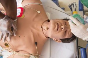 SIMULADOR PRE HOSPITALARIO DE ALTA FIDELIDAD APOLLO